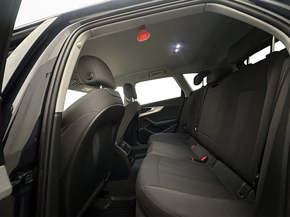 Audi A4 16 of 30