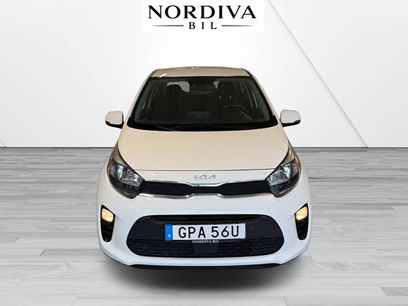 Kia Picanto 2 of 20