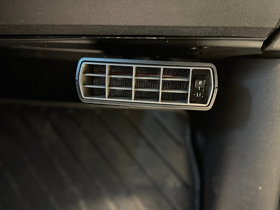 Mercedes-Benz A160 16 of 16