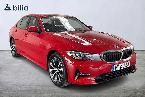 BMW 330e 18 of 18