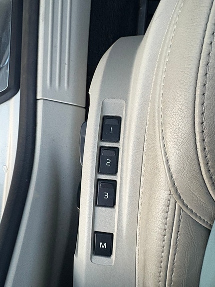 Volvo V40 10 of 10