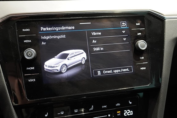 Volkswagen Passat Alltrack 15 of 18
