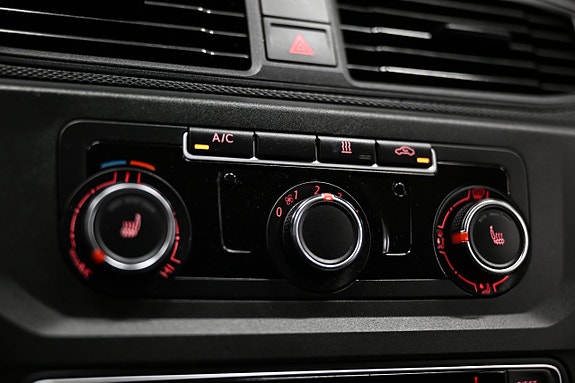 Volkswagen Caddy Maxi 28 of 29
