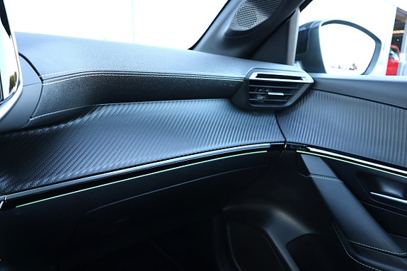 Peugeot e-208 18 of 21