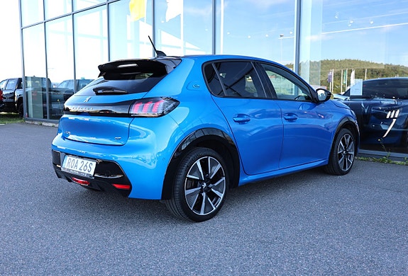 Peugeot e-208 5 of 5
