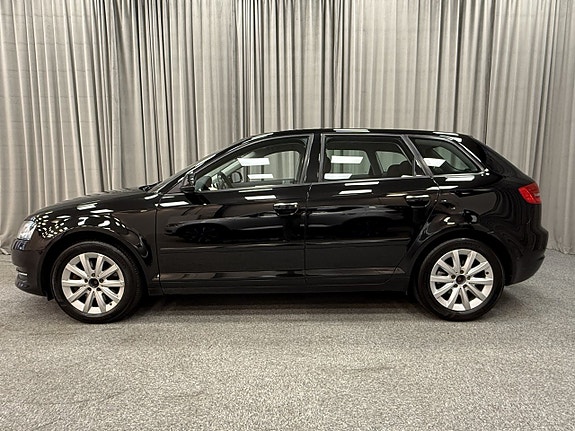Audi A3 2 of 11