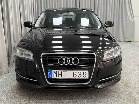 Audi A3 4 of 11