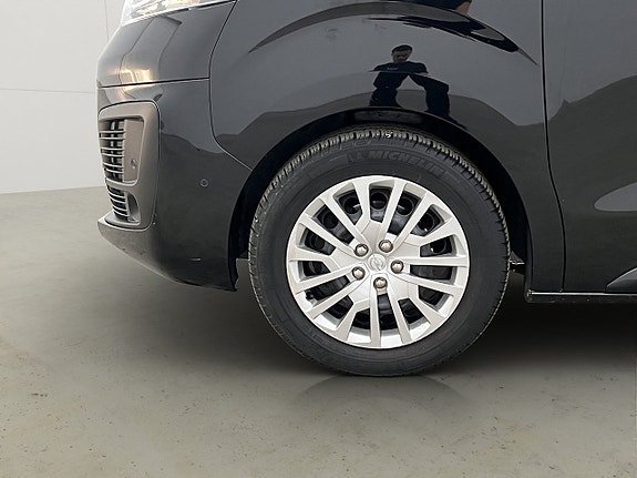 Opel Vivaro 30 of 30