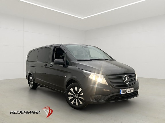 Mercedes-Benz eVito Tourer 3 of 5
