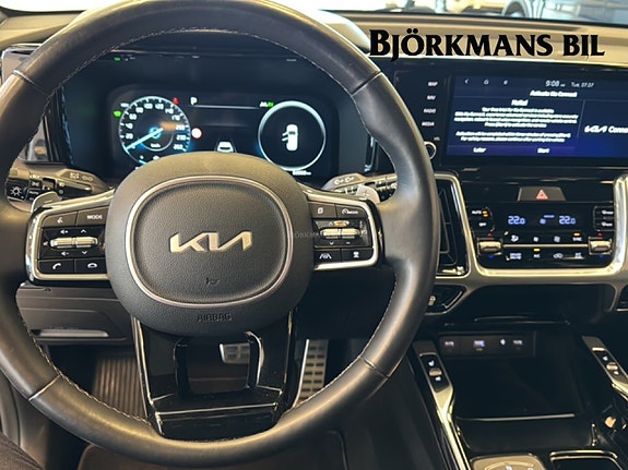 Kia Sorento 10 of 15