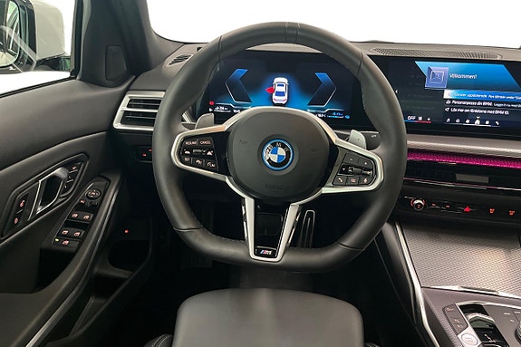 BMW 330e 9 of 17