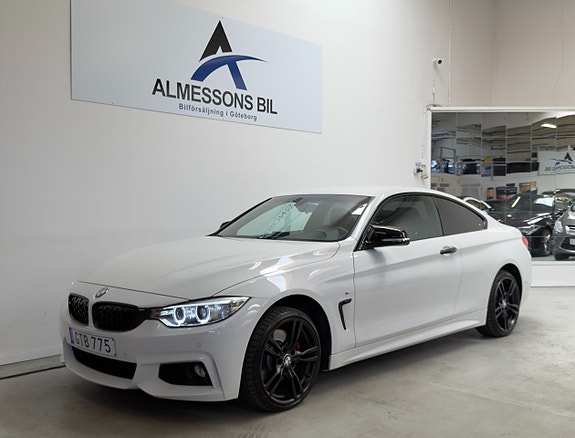 BMW 428i 3 of 5