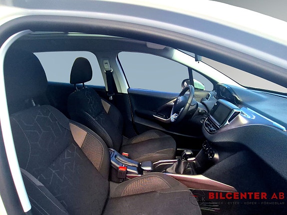 Peugeot 2008 11 of 19