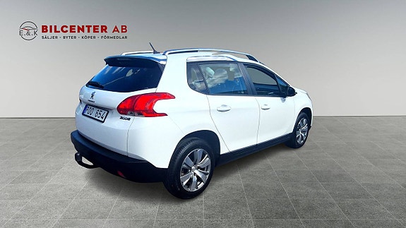 Peugeot 2008 4 of 5