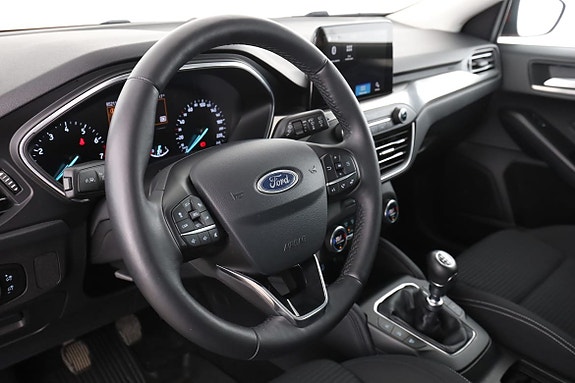 Ford Focus 12 of 30