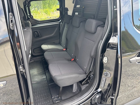 Fiat Doblo 19 of 21