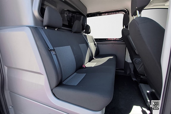 Volkswagen Crafter 4 of 5