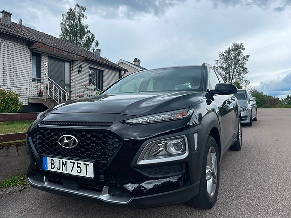 Hyundai Kona 3 of 5