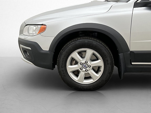 Volvo XC70 25 of 28