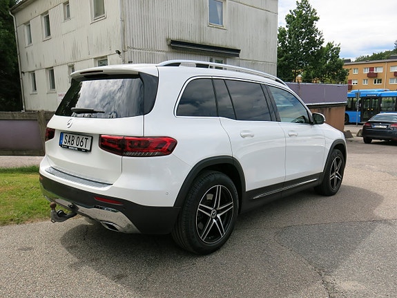 Mercedes-Benz GLB220 d 3 of 30