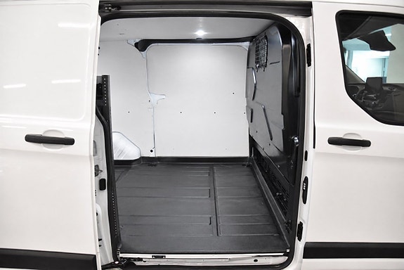 Ford Transit Custom 16 of 17