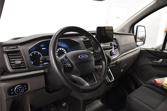 Ford Transit Custom 9 of 17