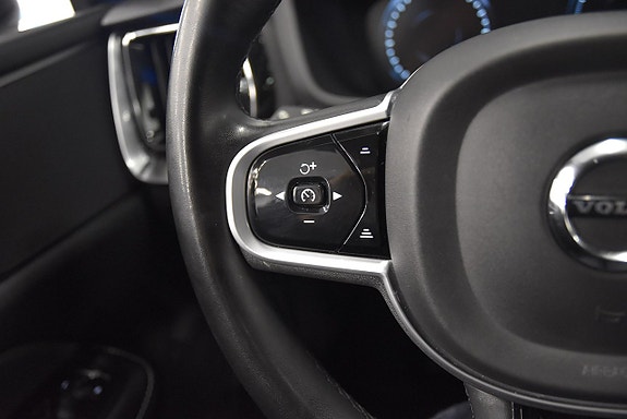 Volvo V60 10 of 30