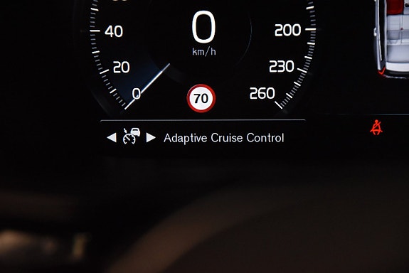 Volvo V60 24 of 30