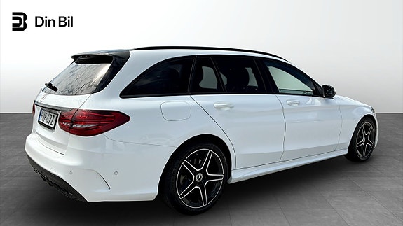 Mercedes-Benz C220 16 of 17
