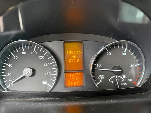 Mercedes-Benz Sprinter 316 13 of 25