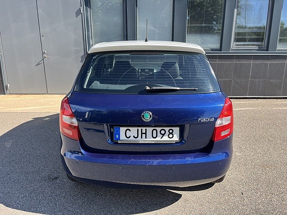 Skoda Fabia 5 of 25