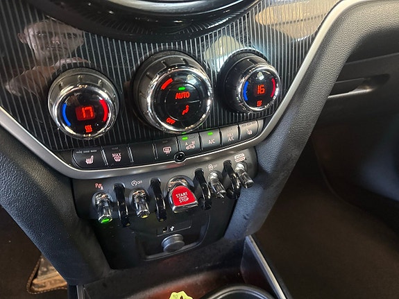 MINI Countryman Cooper 18 of 25