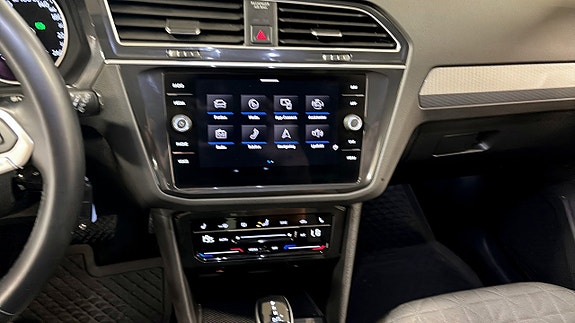 Volkswagen Tiguan 9 of 13