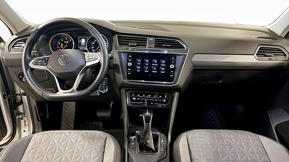 Volkswagen Tiguan 10 of 13