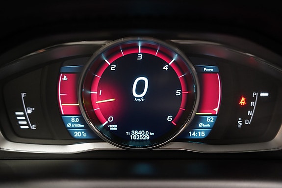 Volvo XC60 13 of 24
