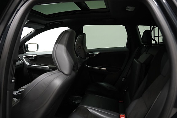 Volvo XC60 22 of 24