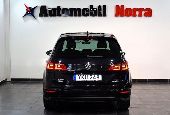 Volkswagen Golf Sportsvan 7 of 22