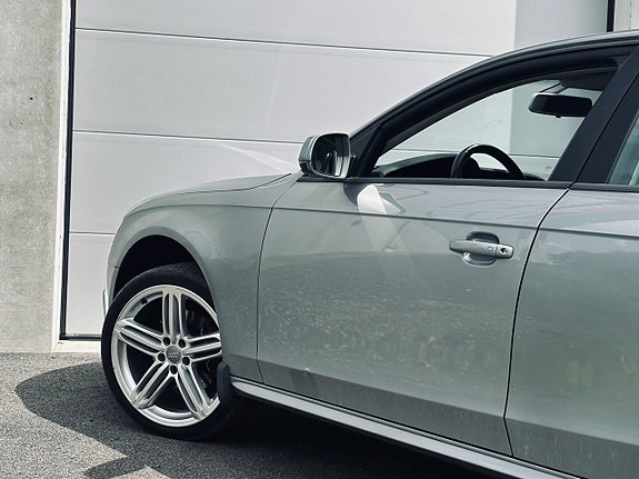 Audi A4 14 of 19