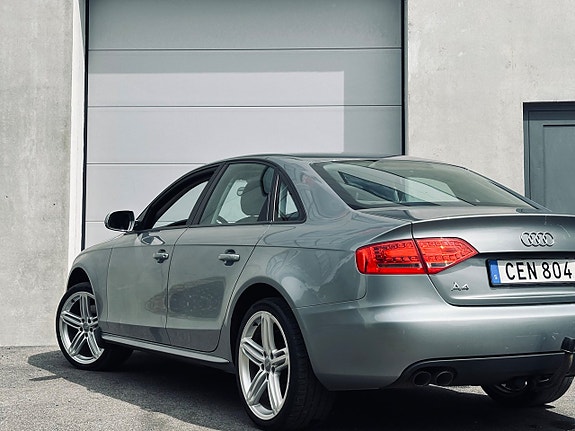 Audi A4 12 of 19