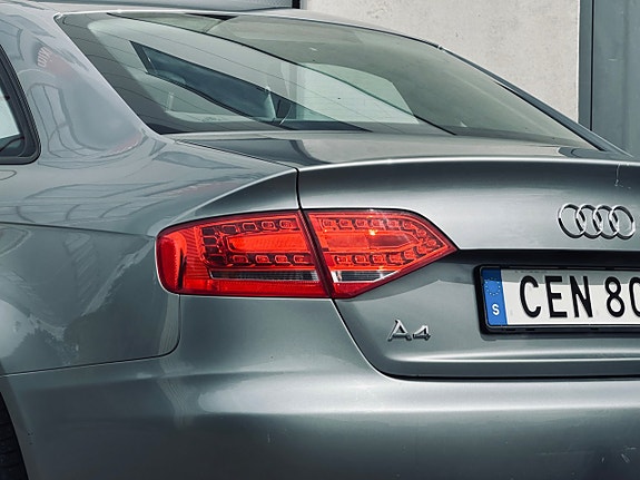 Audi A4 11 of 19