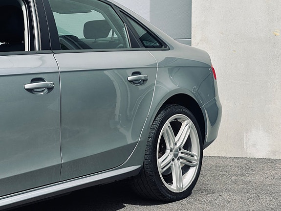 Audi A4 7 of 19