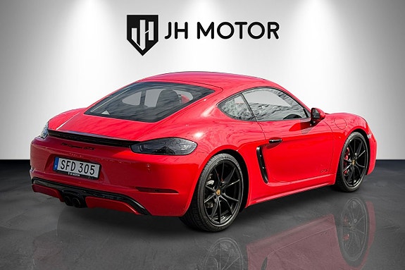 Porsche 718 Cayman GTS 9 of 27