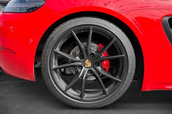 Porsche 718 Cayman GTS 19 of 27