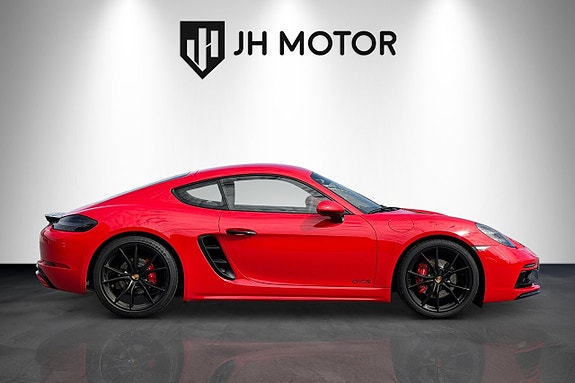 Porsche 718 Cayman GTS 11 of 27