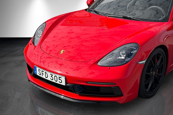 Porsche 718 Cayman GTS 15 of 27