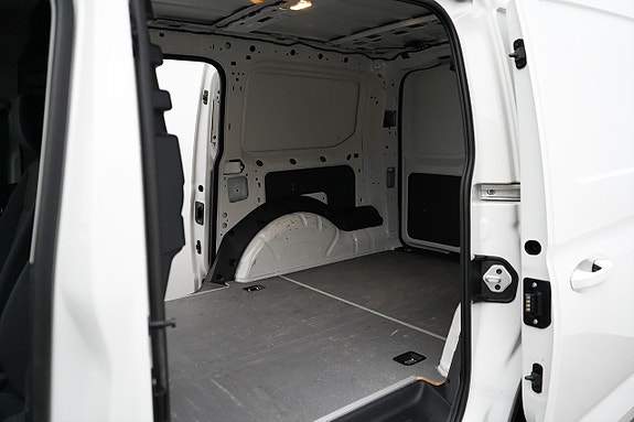 Volkswagen Caddy Maxi 4 of 5