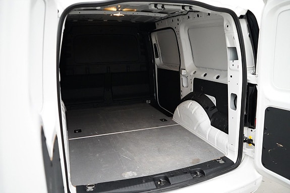 Volkswagen Caddy Maxi 15 of 20