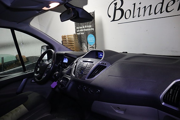 Ford Transit Custom 14 of 20