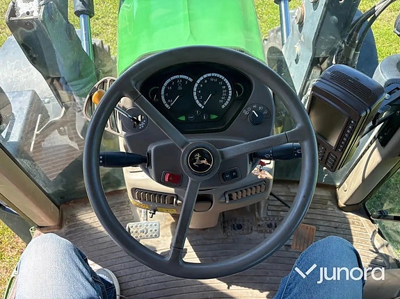 Traktor - John Deere 7530 med Quicke Q75-lastare 27 of 30