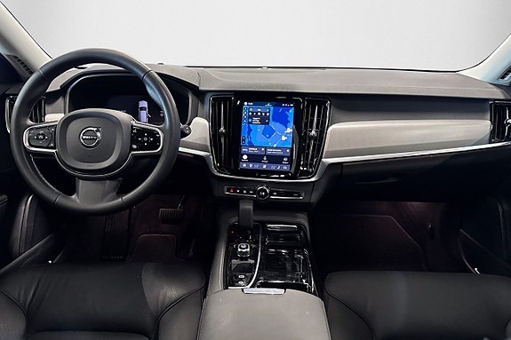 Volvo V90 8 of 24